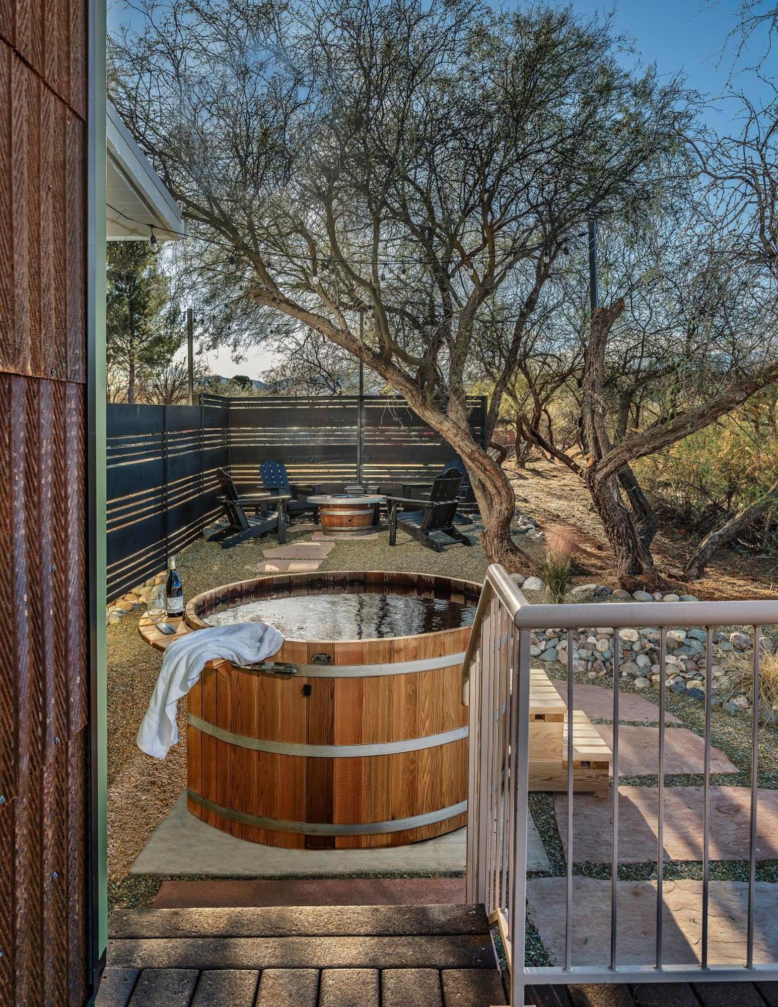 Tu'Nlii House Creekfront Hot Tub Fire Pit Villa Cornville Dış mekan fotoğraf
